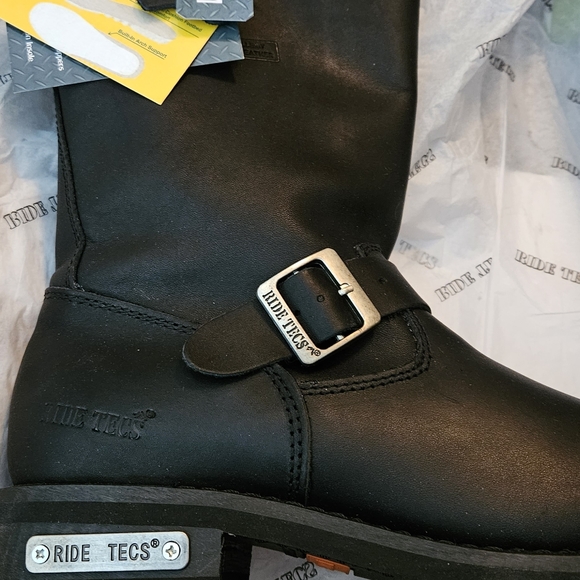 Ride Teck 8.5 boots - Picture 1 of 9